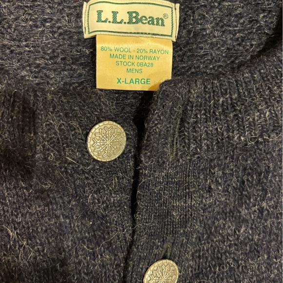 Men’s Vintage L.L. Bean Norwegian navy Fair Isle Sweater XL 80% wool 20% rayon - Picture 2 of 4